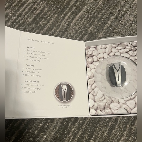 Spire Discover Calm BRAND NEW IN BOX Follow health progress - Picture 2 of 5